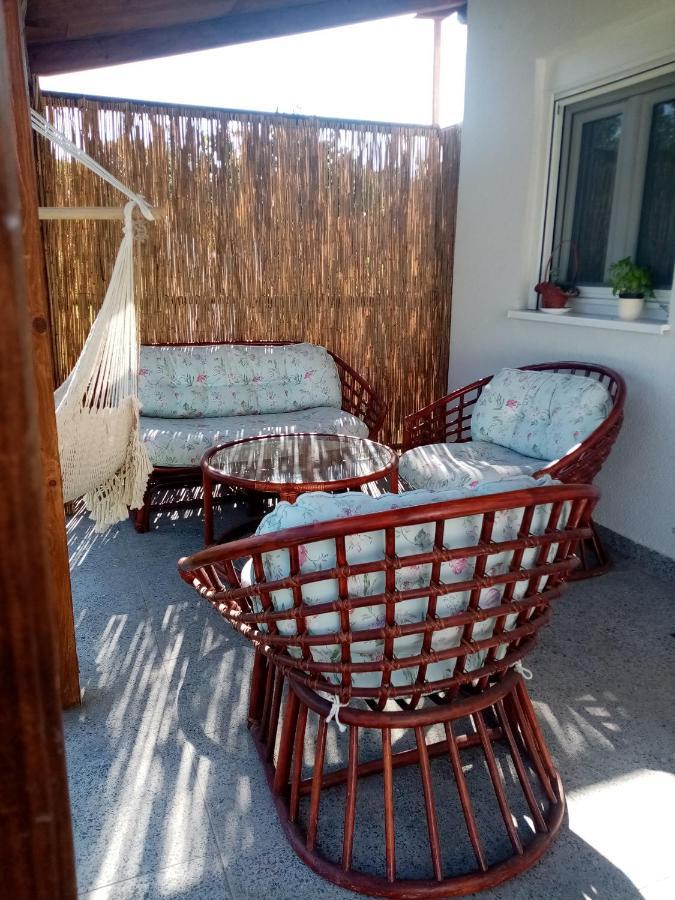 Apartman Flora Vrdnik Exterior photo