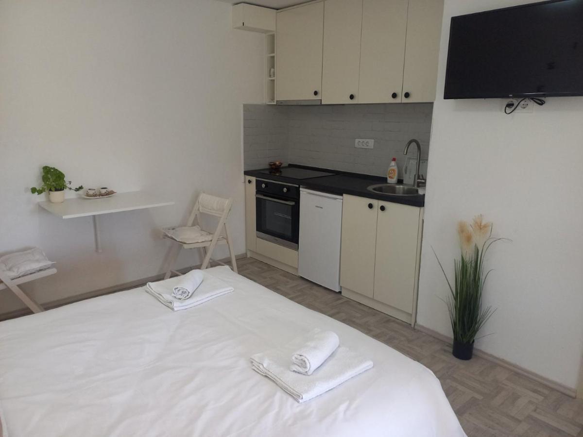 Apartman Flora Vrdnik Exterior photo